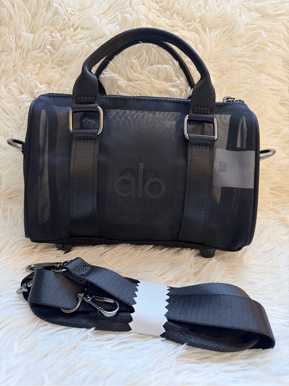 ALO Yoga Mini Sheer Duffle Bag Black Mesh with Detachable Strap NEW W/ DEFECT - Picture 3 of 10